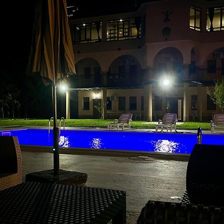 Hotel Noor Кониц Экстерьер фото