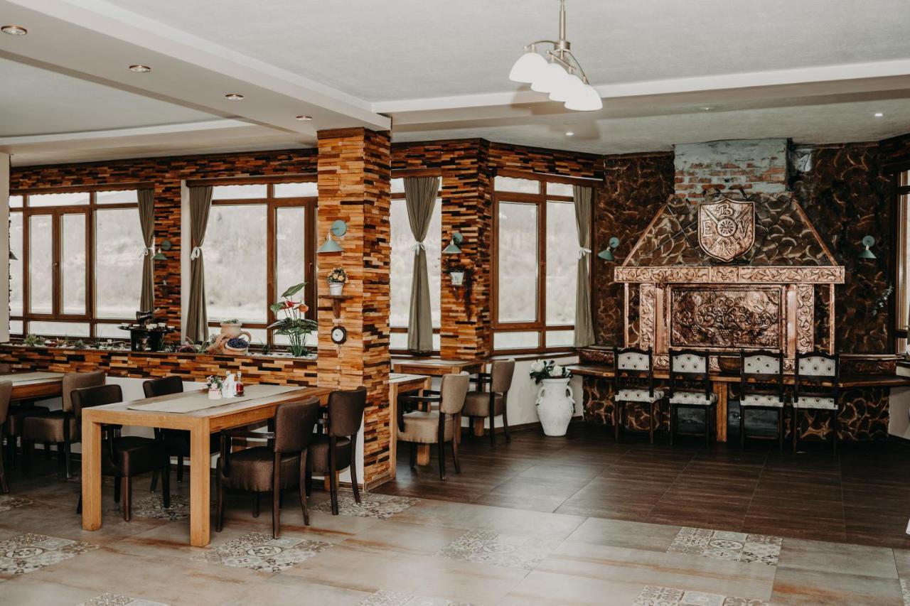 Hotel Noor Кониц Экстерьер фото