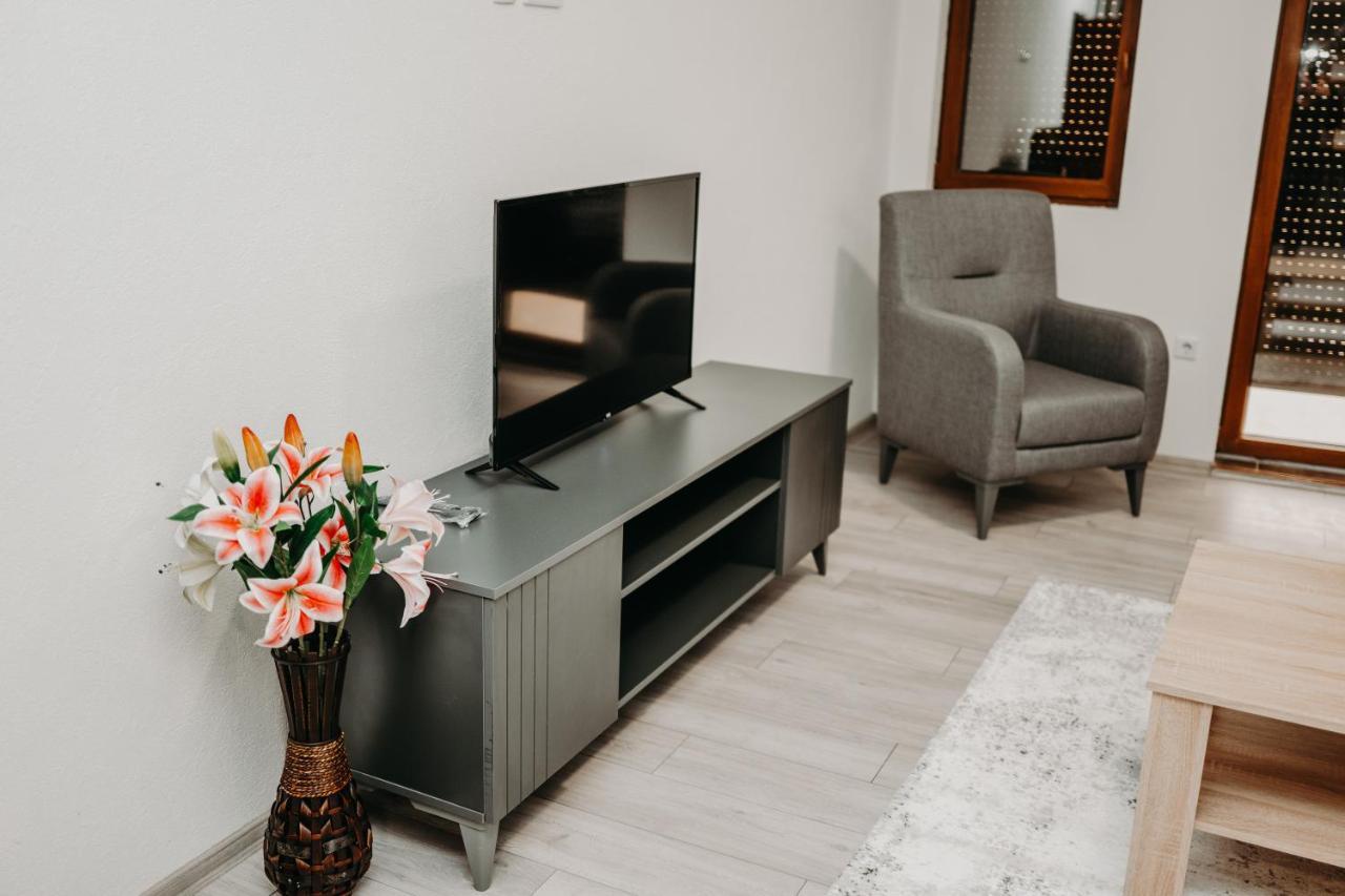 Hotel Noor Кониц Экстерьер фото